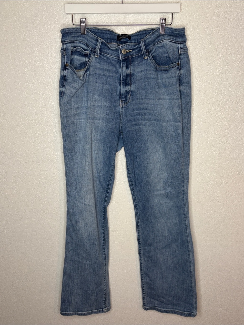Judy Blue Medium Wash Boot Cut Jeans Size 16W Classic Casual
